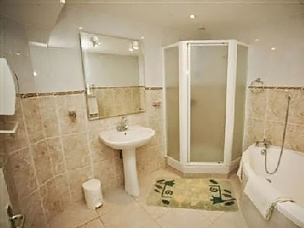 Photo of Bathroom in Sarlat-la-Caneda