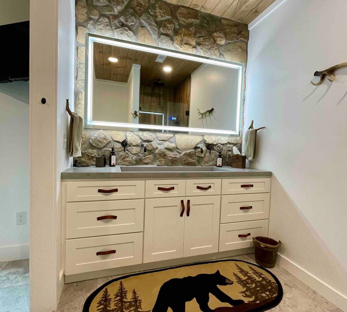 Photo of Bathroom in Pittman Center