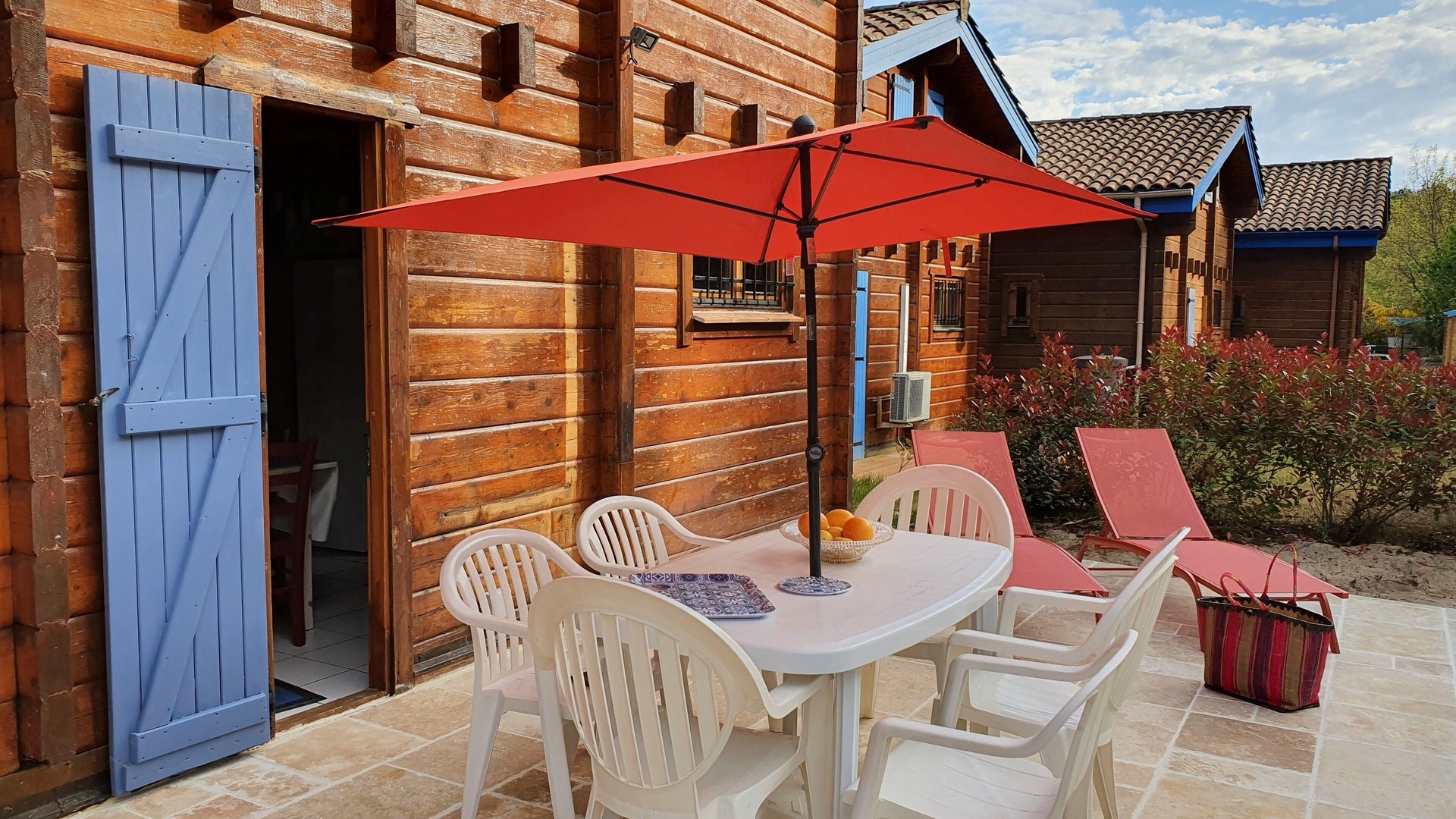 Photo of Outdoor in Bias