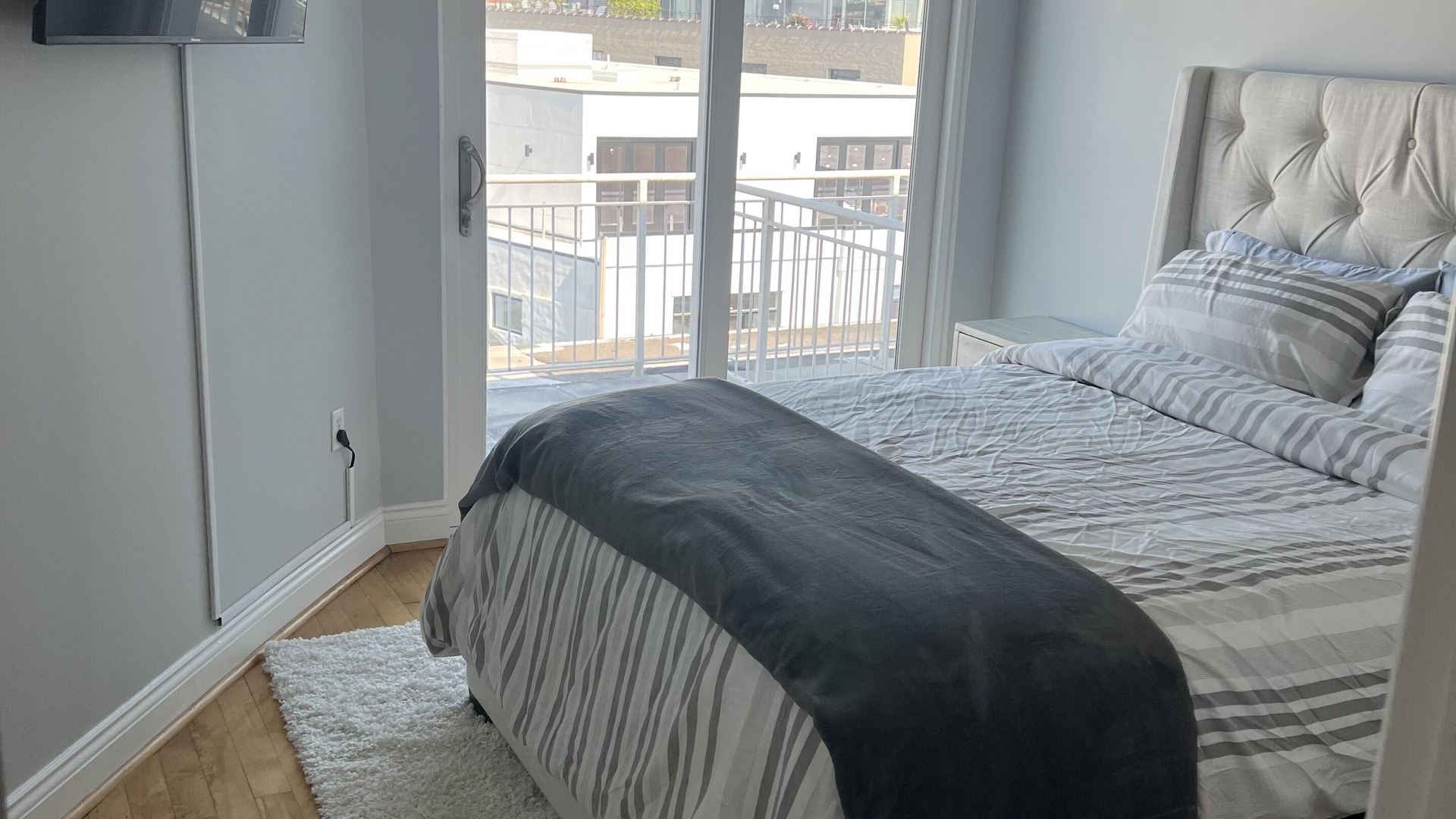 Photo of Bedroom in Arts/Warehouse District