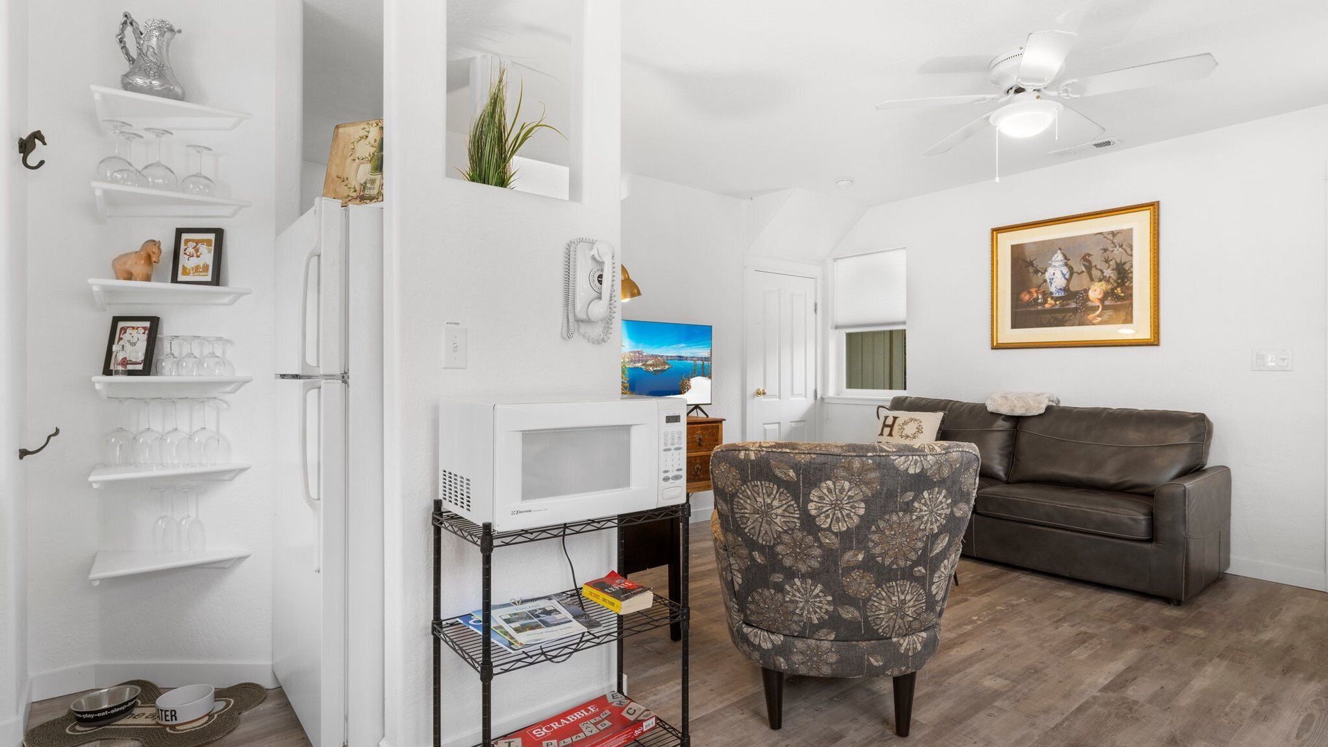 Photo of Livingroom in Ashland