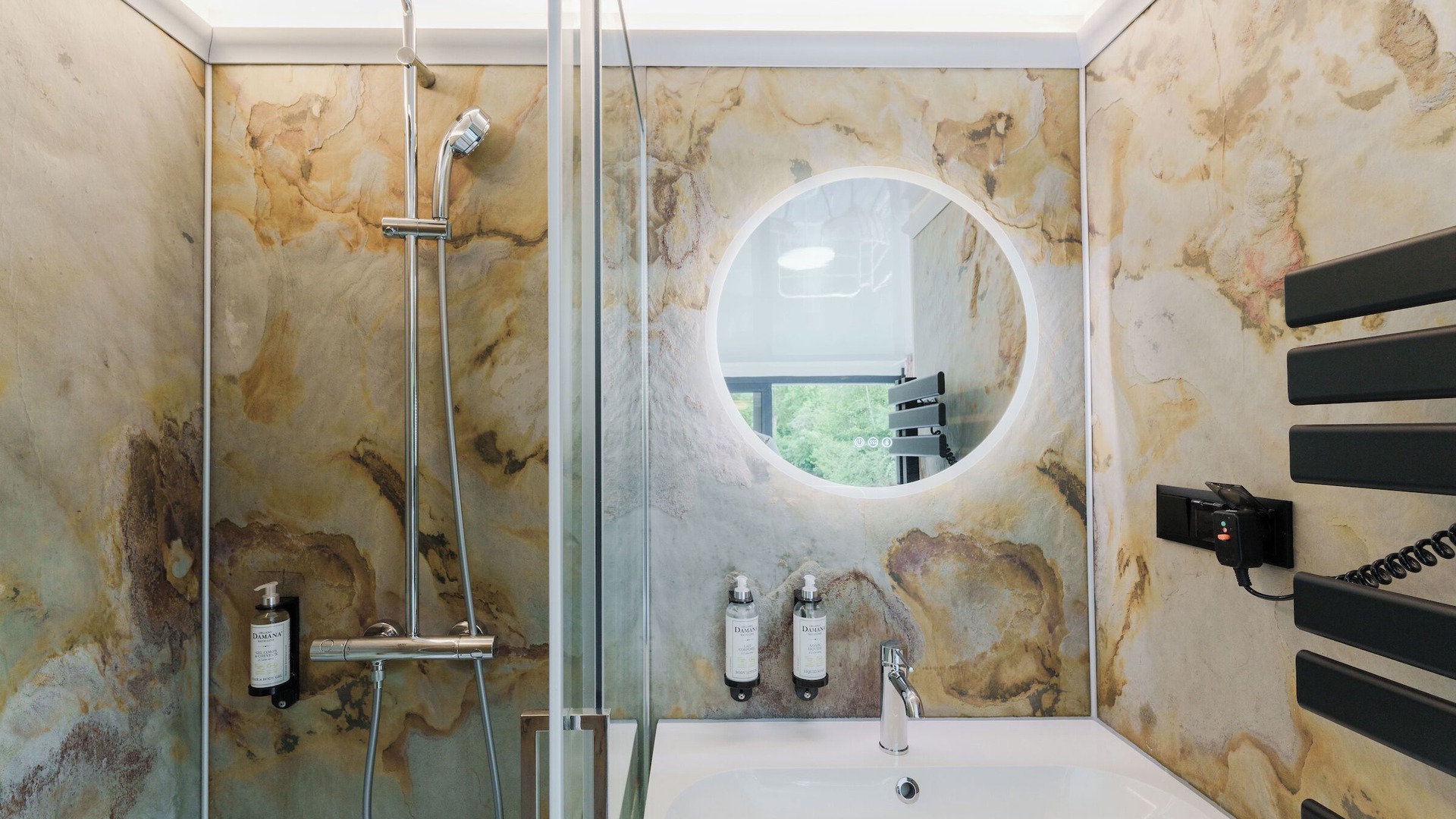 Photo of Bathroom in Boissise-le-Roi