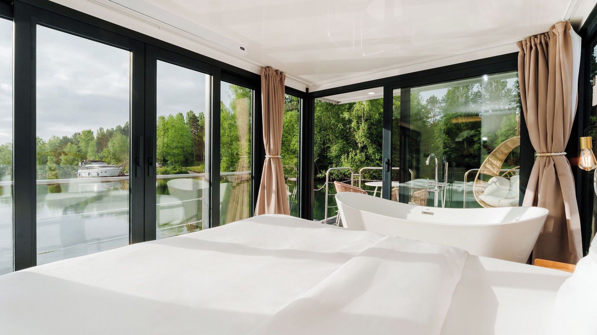 Photo of Bedroom in Boissise-le-Roi