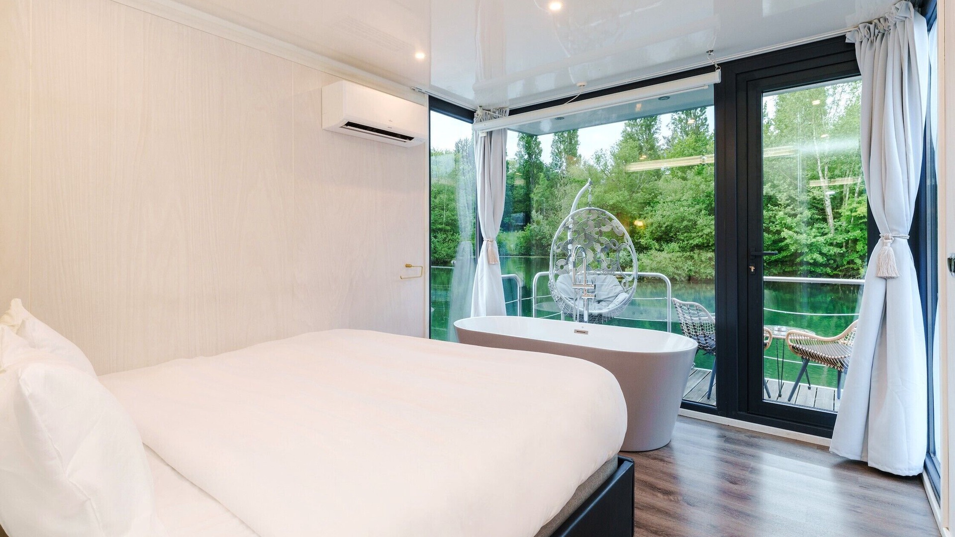 Photo of Bedroom in Boissise-le-Roi