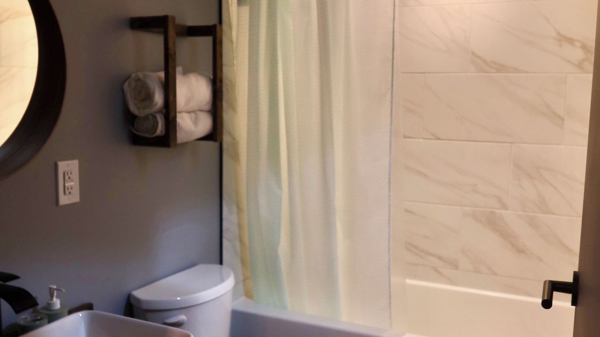 Photo of Bathroom in Gimli