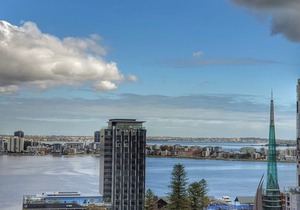 DoubleTree by Hilton Perth Waterfront