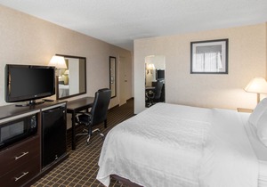 Clarion Hotel Denver Central