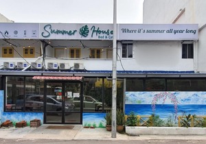 Summer House Bed & Cafe