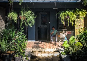 The Brownstone Hostel & Space