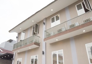 RedDoorz Plus Near Manggarai Station 3