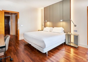 NH Luz Huelva