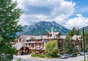 Banff Caribou Lodge & Spa