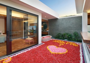 Ayona Villa