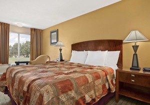 Days Inn by Wyndham Emporia
