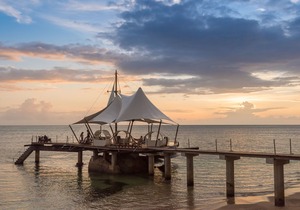 Coco de Mer Hotel and Black Parrot Suites