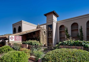 Best Western Plus Arroyo Roble Hotel & Creekside Villas