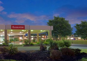 Ramada by Wyndham Louisville North