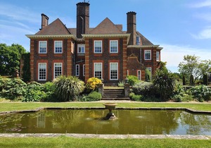 Barnett Hill Hotel