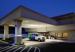 Holiday Inn Express Philadelphia Airport, an Ihg Hotel