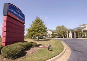 Howard Johnson by Wyndham Perry GA