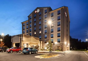 Best Western Plus Thornburg Inn & Suites