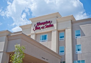 Hampton Inn & Suites Denison