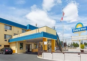 Days Inn by Wyndham Bellingham