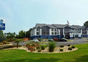 Best Western Plus McDonough Inn & Suites