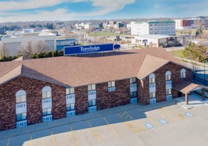 Travelodge by Wyndham Elkhart