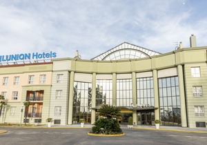 Hotel Ilunion Alcora Sevilla