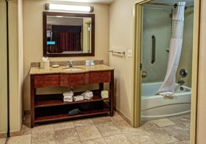 Hampton Inn & Suites Minneapolis St. Paul Airport - Mall of America