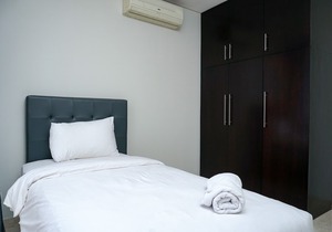 Modern and Comfortable 2Br at The Empyreal Condominium Epicentrum Apartment