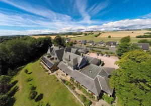 Old Manor Hotel