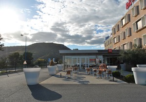 Ibis Loriol le Pouzin
