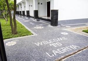 Lagriya Guest House