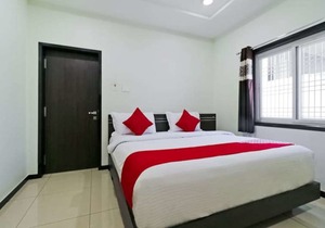 Hotel Sri Jupudy Residency