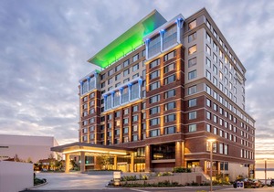 Hyatt Regency Lake Washington at Seattle's Southport