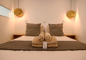Phaedrus Living Seaside Luxury Flat Athina 108