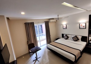 Grand Plaza Hotel