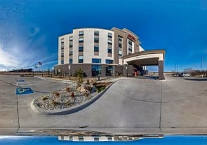 Hampton Inn & Suites Pryor