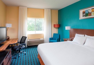 Fairfield Inn & Suites by Marriott Quincy