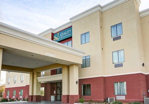Quality Inn & Suites Bryan