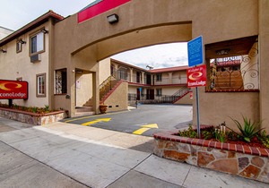 Econo Lodge Long Beach I-405