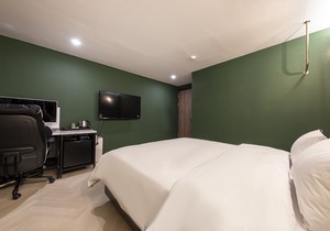 Iksan Hotel 174