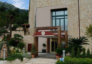 Solofra Palace Hotel & Resort
