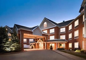 Country Inn & Suites by Radisson, des Moines West, IA