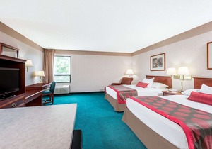 Ramada by Wyndham Strasburg Dover