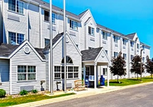Microtel Inn & Suites by Wyndham Rochester North Mayo Clinic