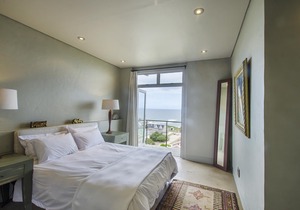 10 ELF Beach House