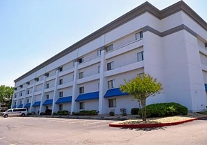 Baymont by Wyndham Texarkana